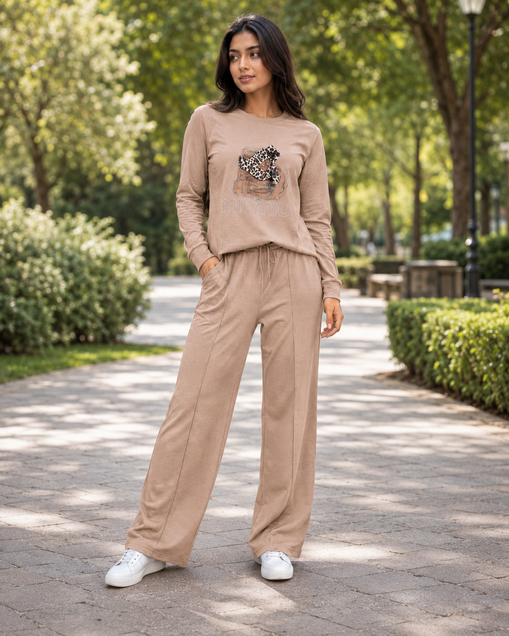 Girls MiuMiu Bag Print Co-Ord Set – Long Sleeve Top & Wide-Leg Pants
