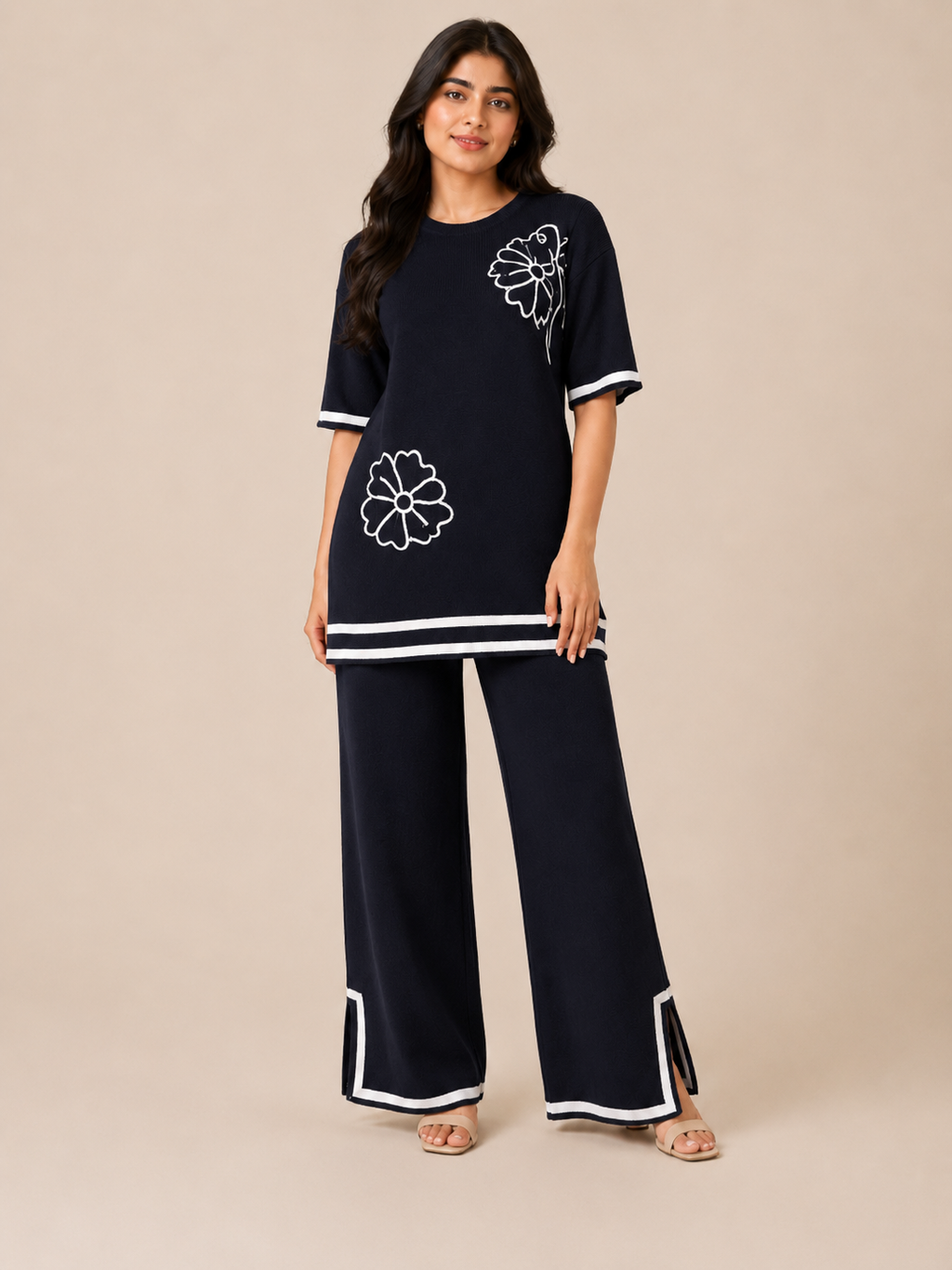 Floral Accent Knit Tunic & Wide-Leg Co-ord Set