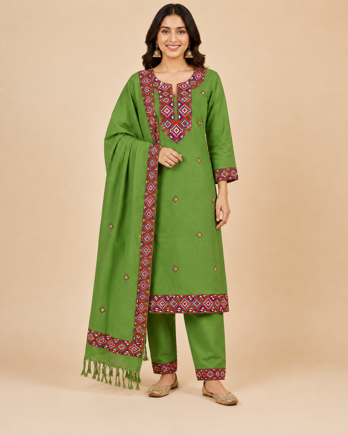 Traditional Geometric Embroidered 3-Piece Salwar Suit Set