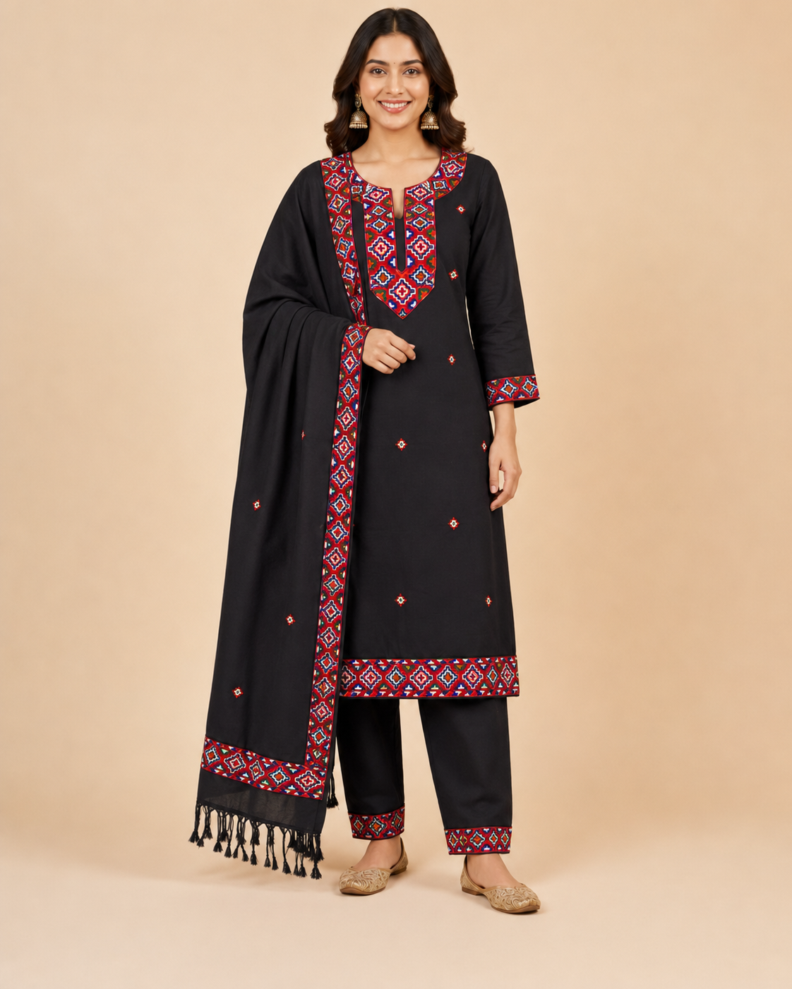 Traditional Geometric Embroidered 3-Piece Salwar Suit Set