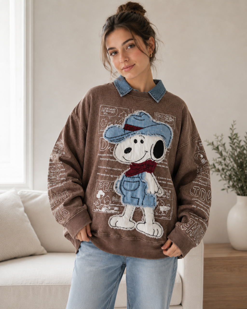 Cozy Oversized Western Snoopy Denim-Look Crewneck size 40-42-44